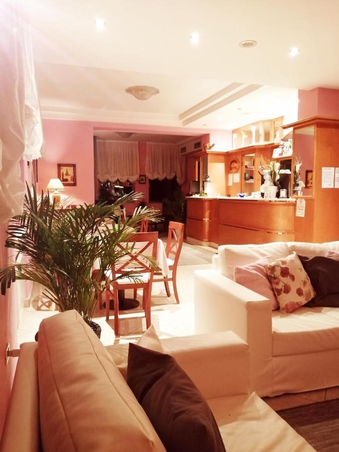 Hotel Azzurra Salsomaggiore Terme Luaran gambar